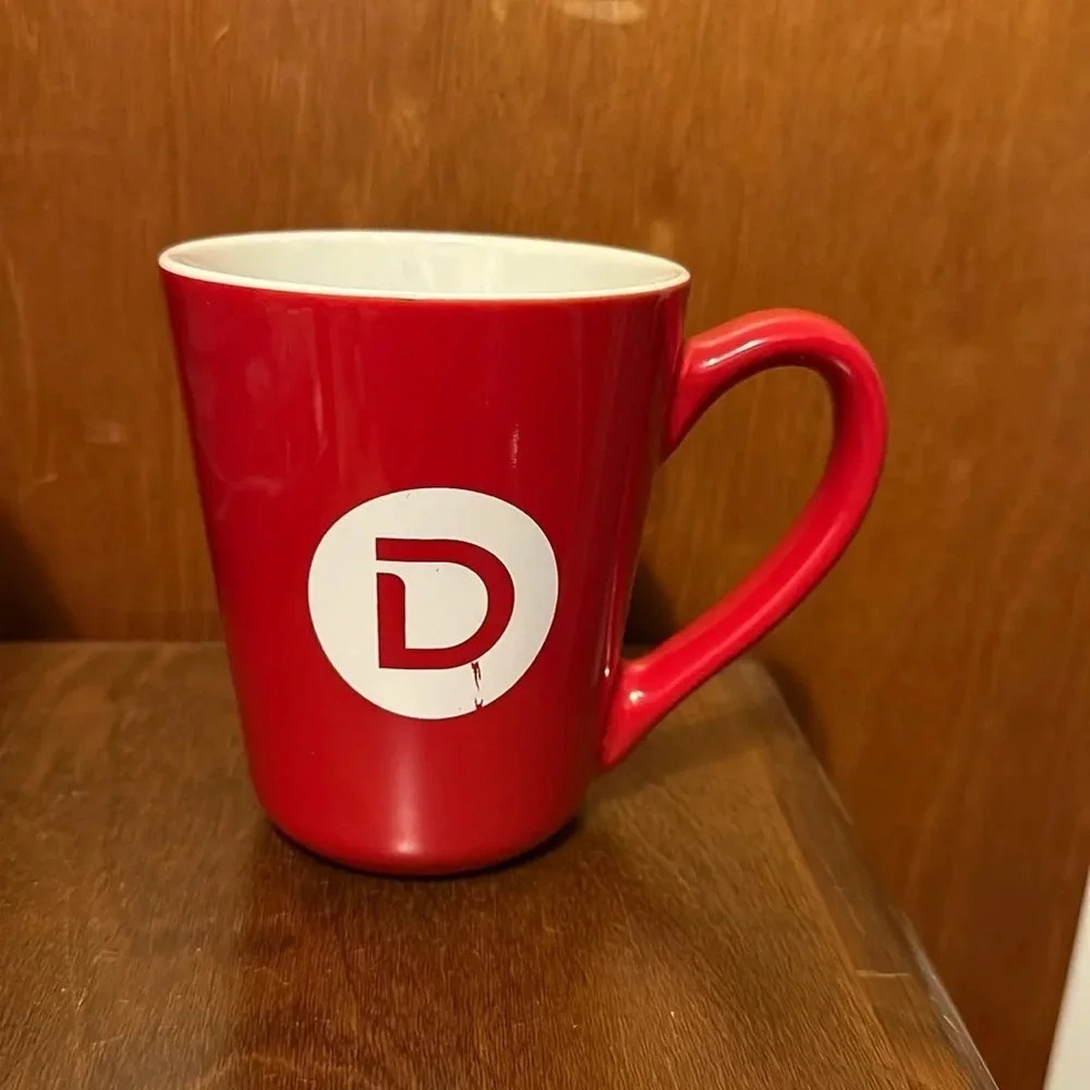 Dunkin’ Donuts coffee tea red color tall cup mug